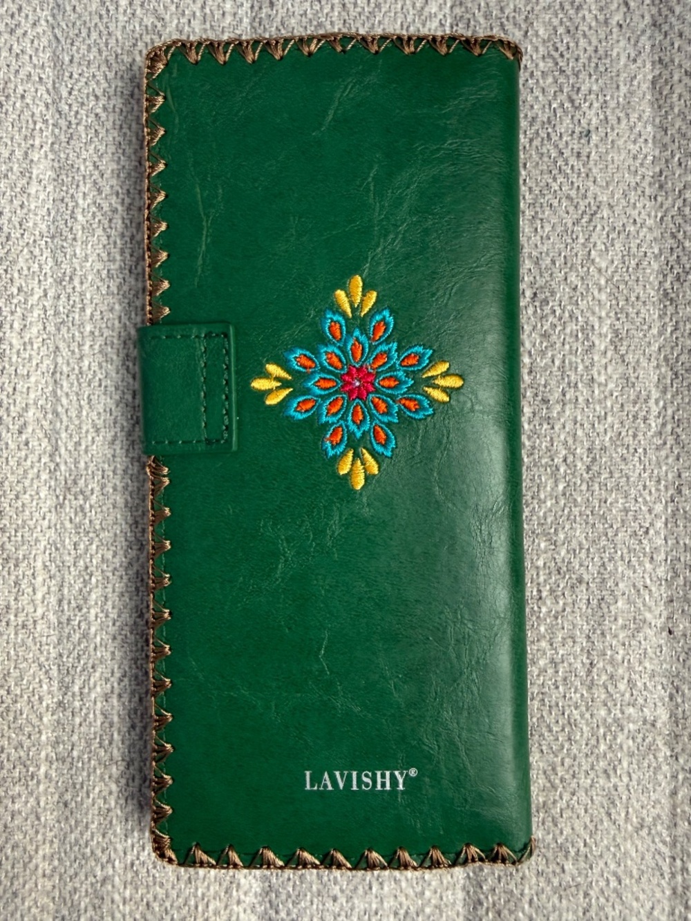 Lavishy NWT Large Embroidered Green with Flower Wallet - Picture 5 of 5